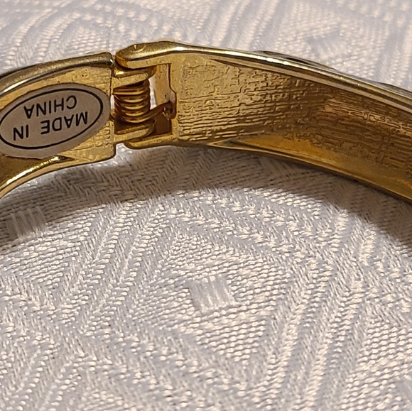 Beautiful black obsidian bangle bracelet with cubic zirconia. Women's LIKE NEW - Picture 11 of 12